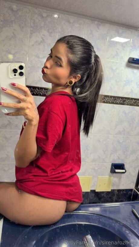 Sirenarozhevy star naked pic