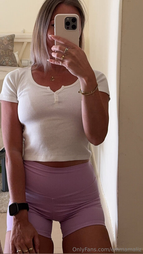 Emmamaliz adult star pictures