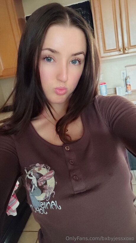 Bxbyjessxoxo model hot pic