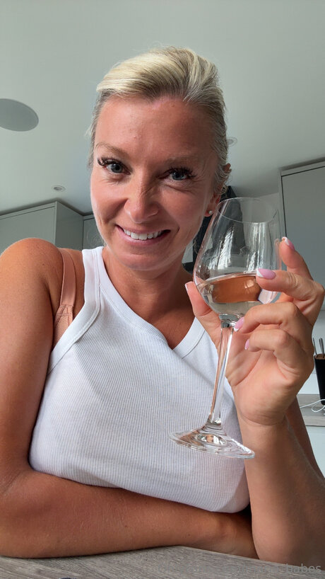 Maria Babes top pornstar pics