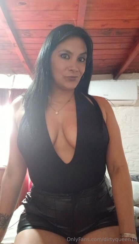 Dirtyqueen18 pornstar nude picture