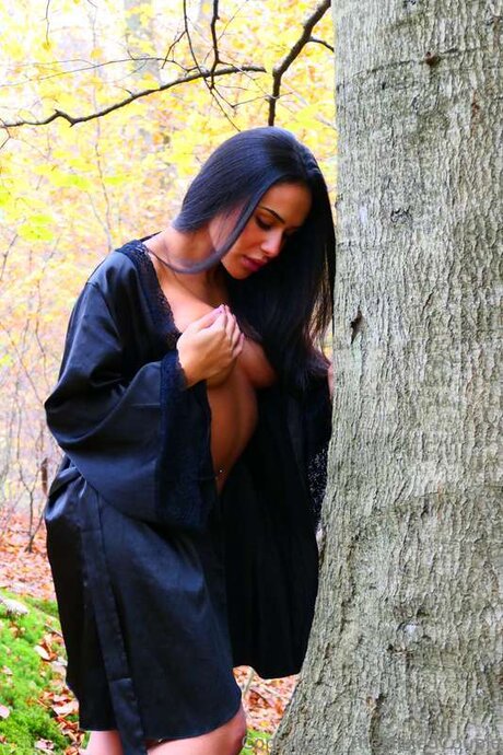 Jasmiinsecretsfree erotic actress pics