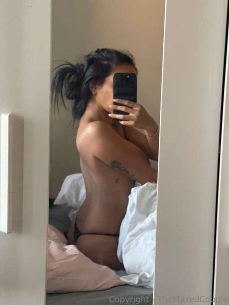 Jasmiinsecretsfree porn model photo