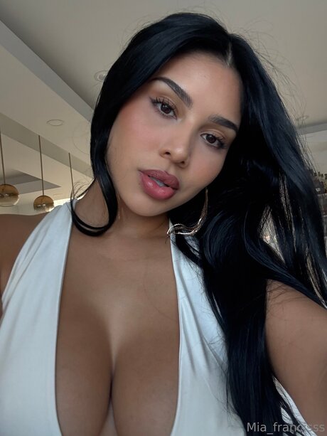 Miafrancis nice model images