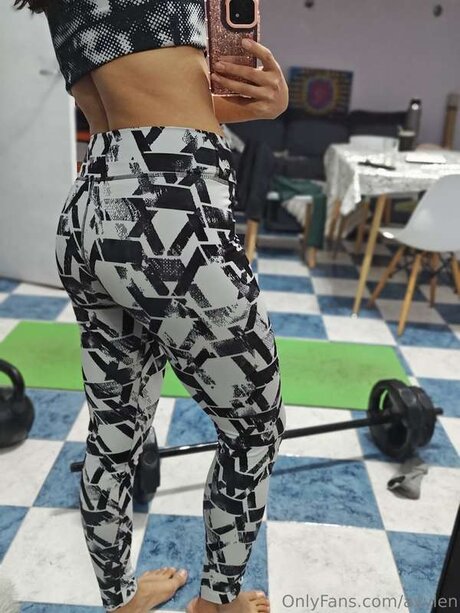 Ayylen free actress photo