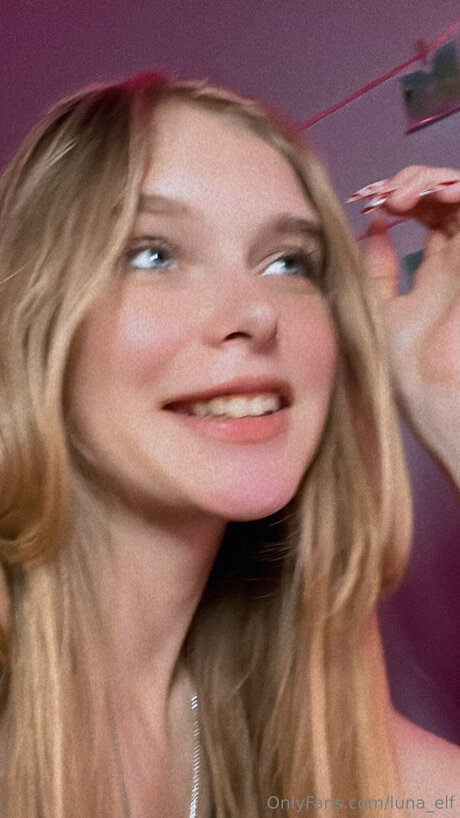 Arya Lune beautiful pornstar gallery