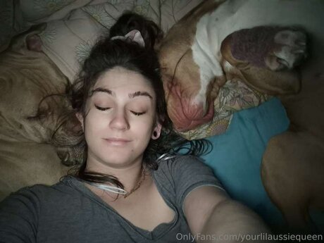 Yourlilaussiequeen model nudes pictures