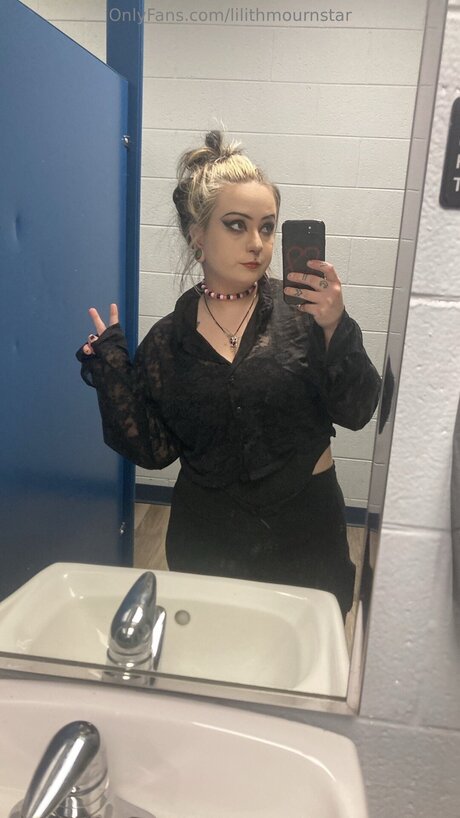 Lilithmournstar top model archive