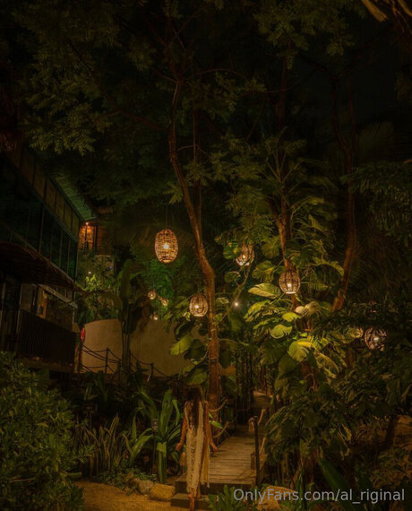 blowjob threesome onlyfans beautiful naked pics