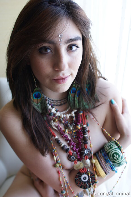 Flor Apassion nude model galleries