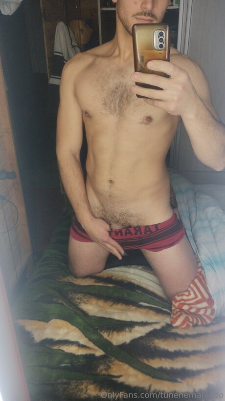 Tunenemalvado star exclusive pictures