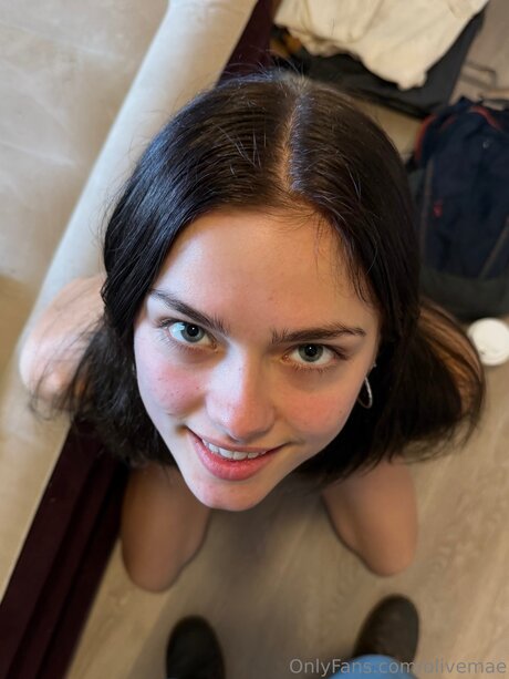 Olivemae hot star archive