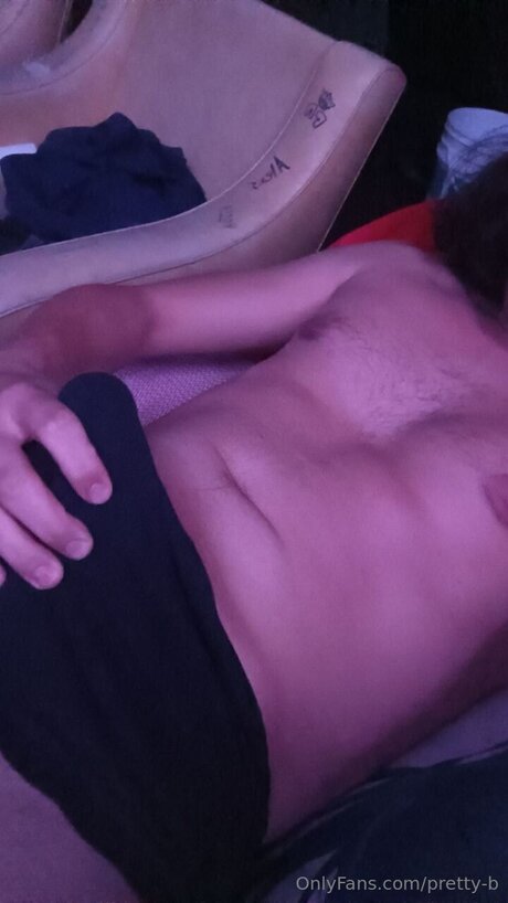 Pretty B nudes star img