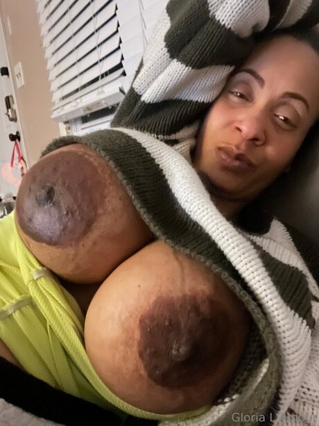 Glorialamour sex model images