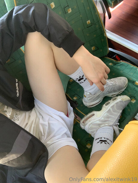 Alexitwink19 star nude image