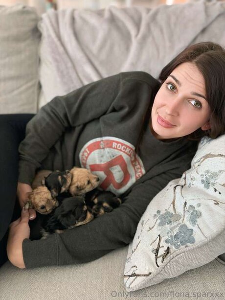 Fionaluxe pretty actress img