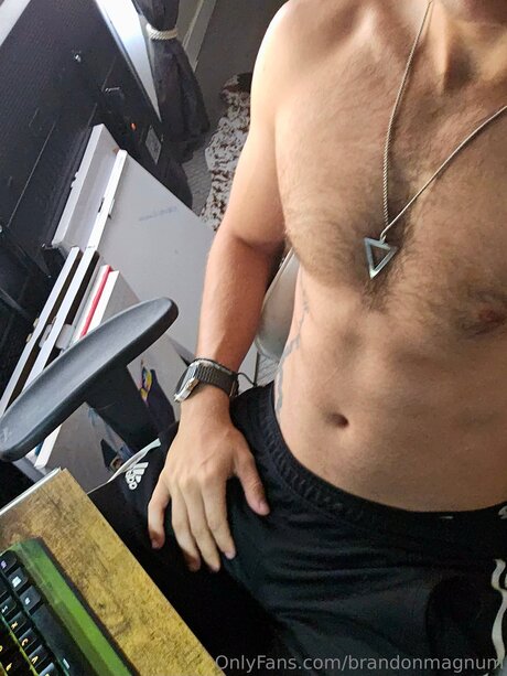 Brandonmagnum best actress photos