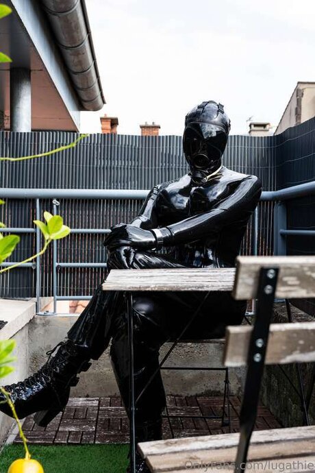 Lugathie actress pictures