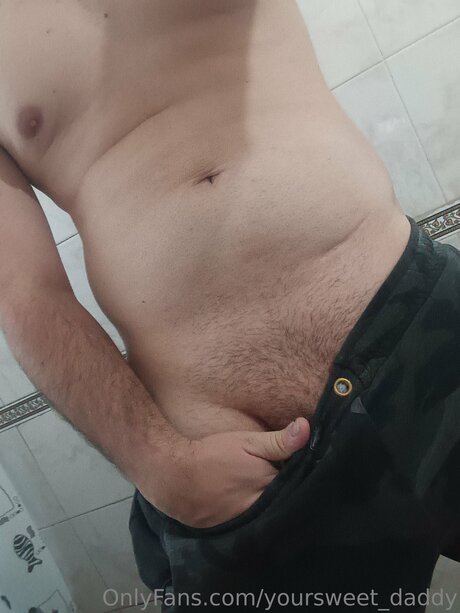 Yoursweet Daddy model sex photo