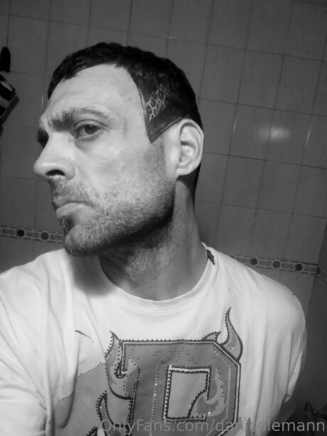 Danicolemann star top img