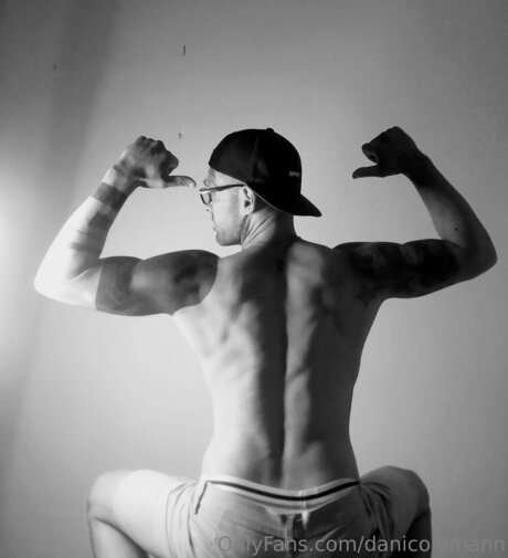 Danicolemann adult actress gallery