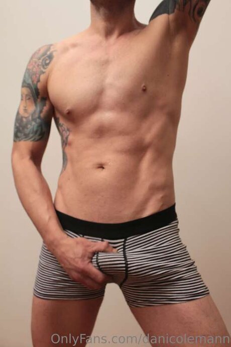 Danicolemann erotic star image