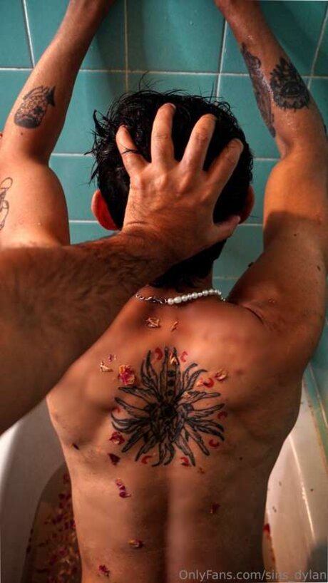 Sins Dylan best model archive