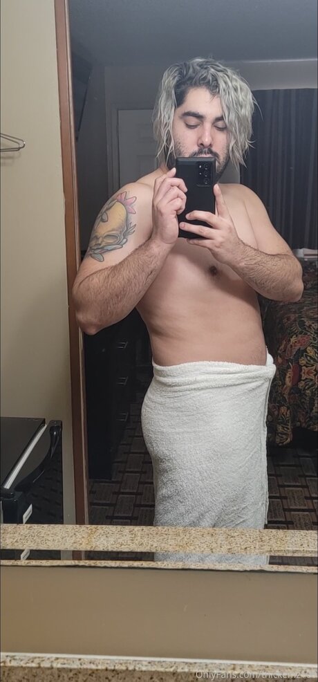 Thickemz999 model nude img