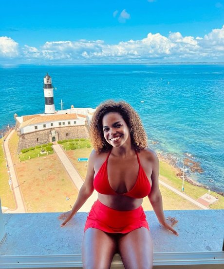 Jeniffer Nascimento perfect model images