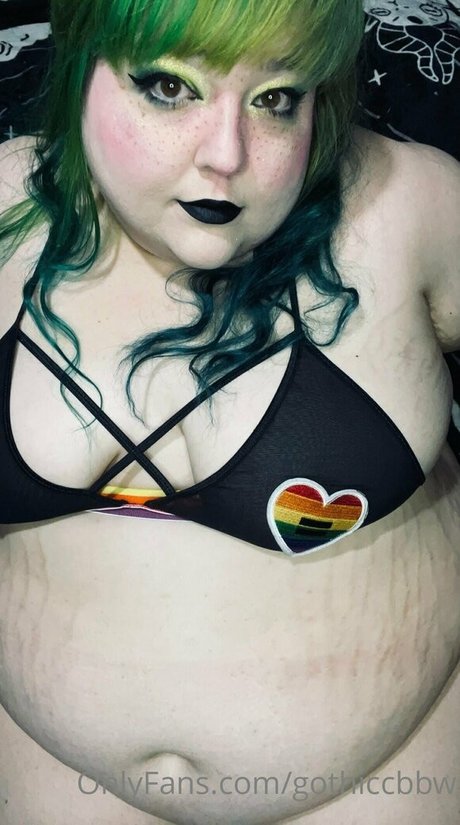 gothiccbbw model free image