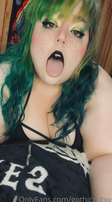 gothiccbbw beautiful model pics