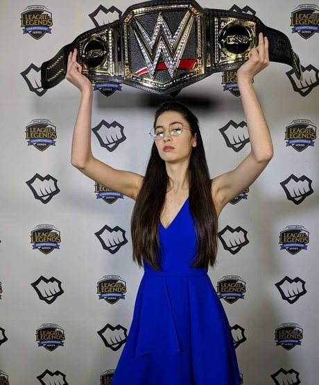 Ovilee May hd pornstar archive