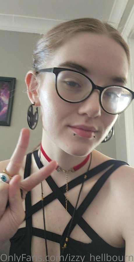 izzy hellbourne pornstar perfect photos