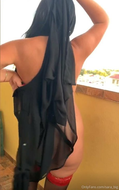 sarabig pornstar sex image