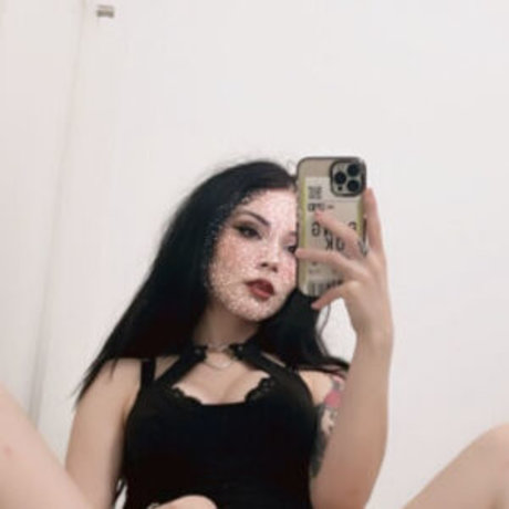 Berry Bunny star naked pics