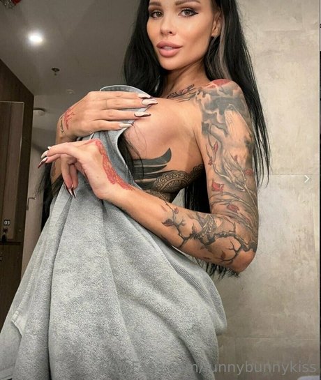 funnybunnykiss star free img