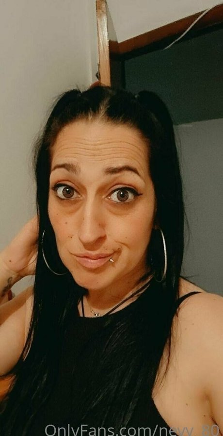 nevy 80 pornstar hot pic