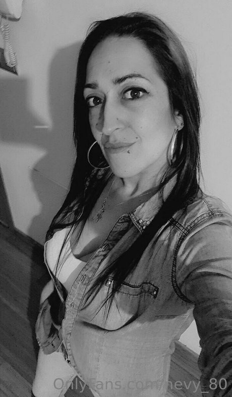 nevy 80 star sexy photo