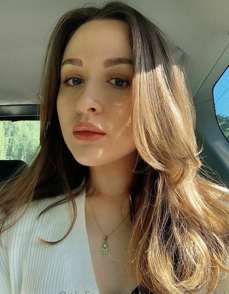 scientist sofi sexy star pics