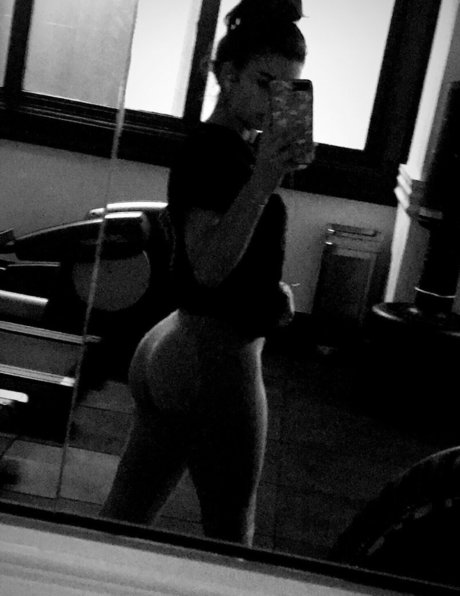 Ltlyata model pretty pics