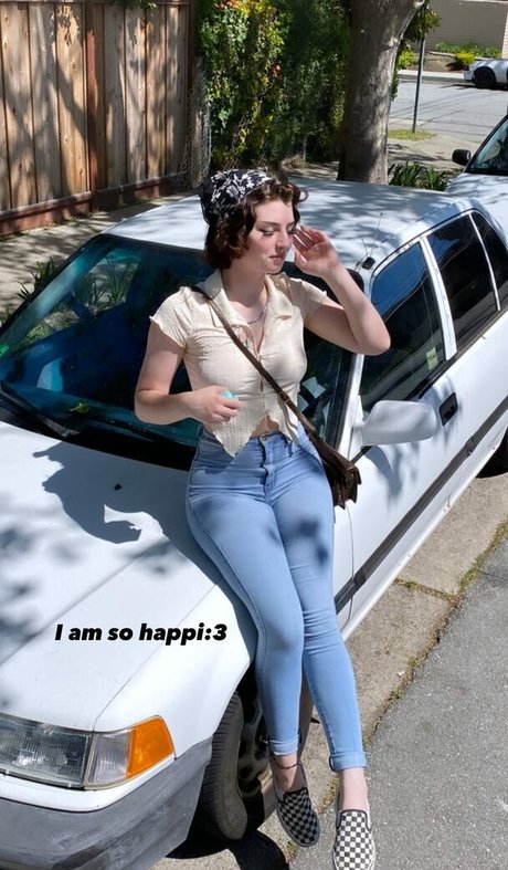 Ltlyata star top archive