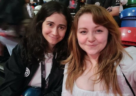 Holiwhirl nice model pics