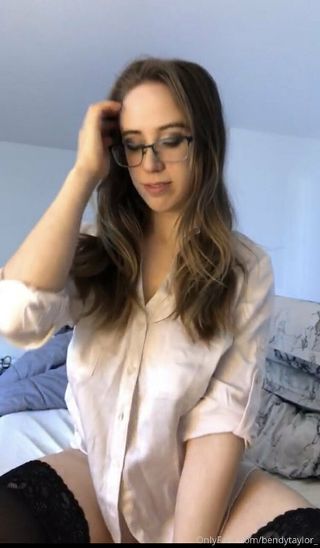 jackiehoff model pornographic gallery