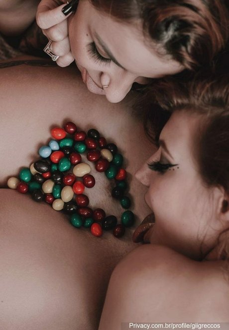 Giovana Grecco nice pornstar pictures