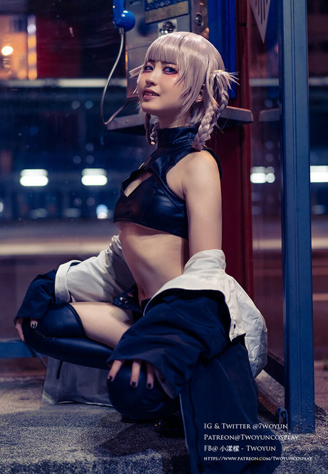 Twoyun model high quality photos