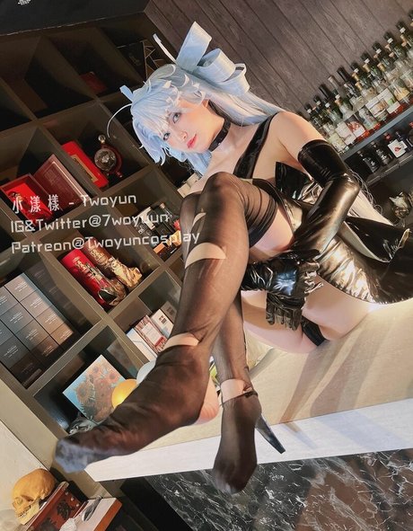 Twoyun pornstar perfect pics