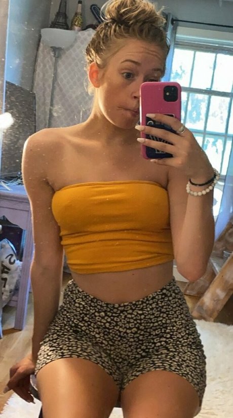 Olivia Juaire star adult gallery