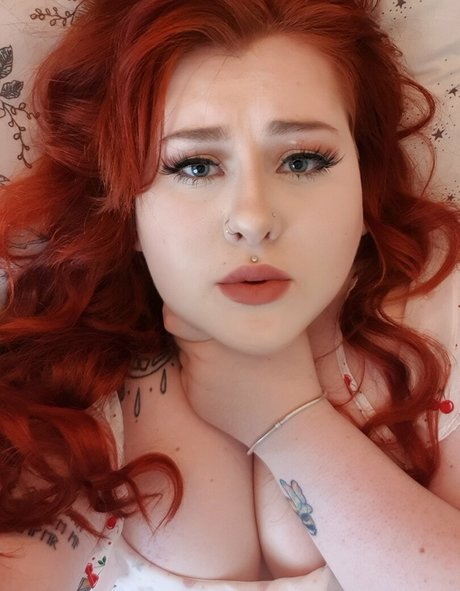 uhhitscake star adult pics