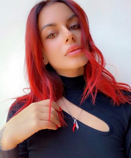 marika93xx pornstar perfect picture