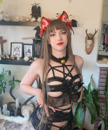 Lil Lilith pornstar high quality pictures